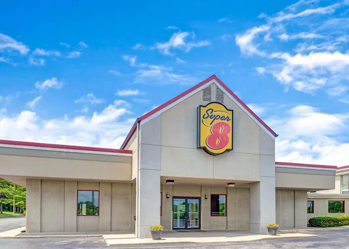 Super 8 By Wyndham Indianapolis South Motel
