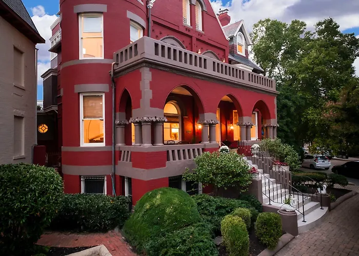 Swann House Bed and Breakfast Washington