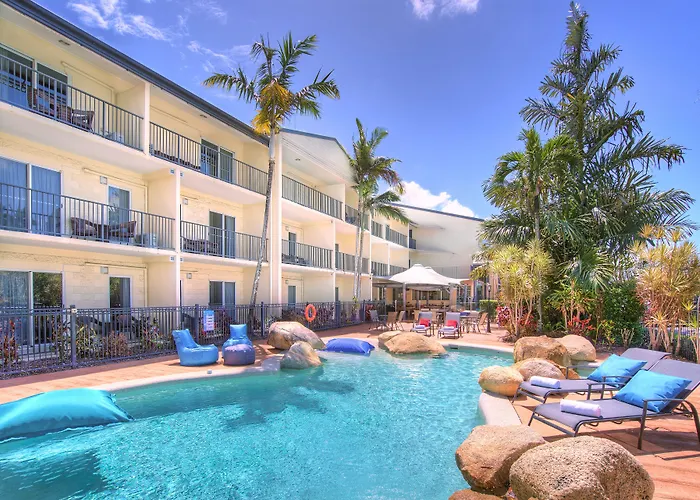 Cairns Queenslander Hotel&Apartments