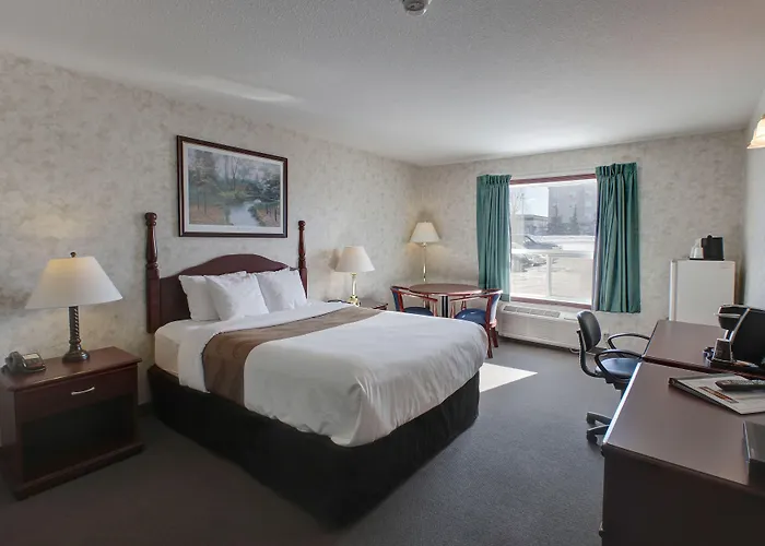 Ramada By Wyndham Nisku Edmonton Airport Hotel