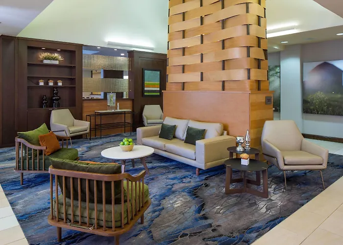 Fairfield Inn & Suites By Marriott Orlando Lake Buena Vista