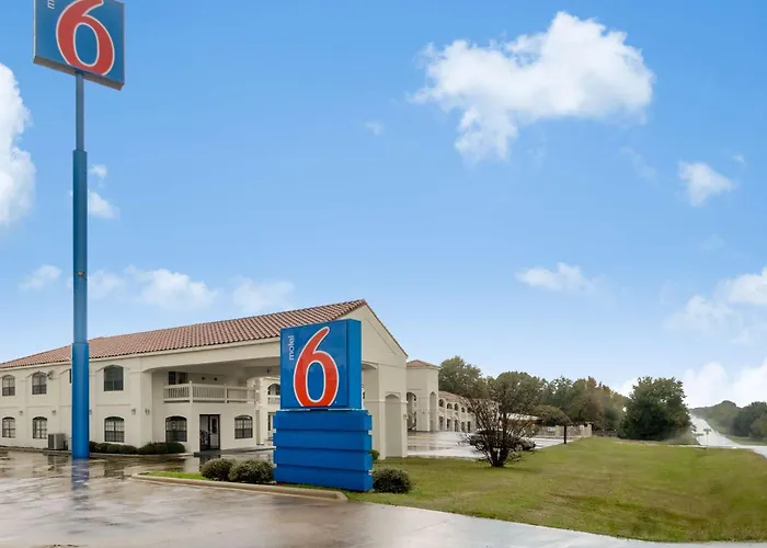 Motel 6-Canton, Tx