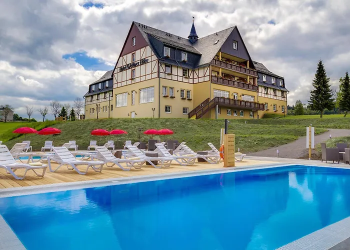 Panorama Berghotel Wettiner Hoehe Seiffen