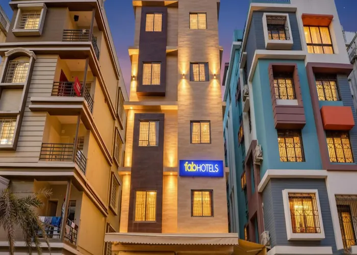 Fabhotel Carnival - Nr Irony Market, Newtown Kolkata