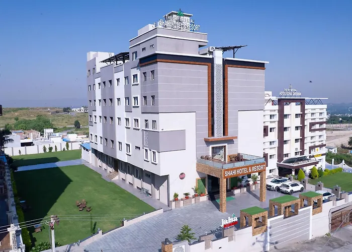 The Sky Imperial - Shahi Hotels & Resort Nathdwara