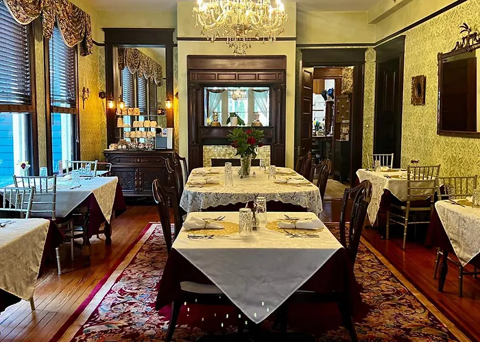 Hoyt House Luxury Bed & Breakfast Fernandina Beach