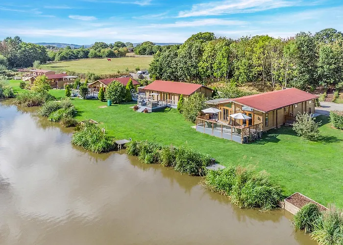 Gadlas Park Holiday Cabins Ellesmere