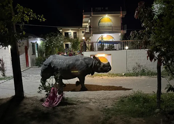 Hotel Happy Land Chitwan