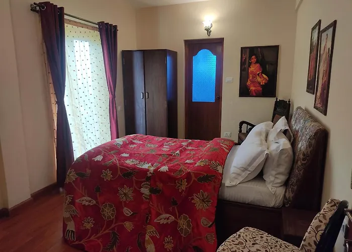 Habba Kadal Kashmiri Heritage Hotel & Hub Coonoor