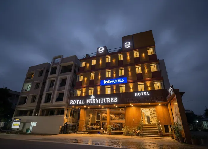 Fabhotel Fortune Grand - Nr Lakdikapul Metro Station Hyderabad
