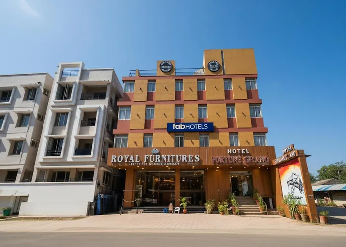 Fabhotel Fortune Grand - Nr Lakdikapul Metro Station Hyderabad