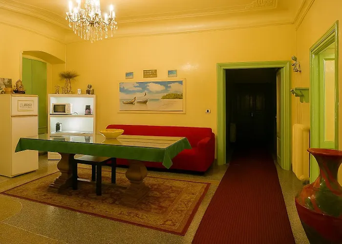 Hotel Sole Rosso - Panoramic Aquarium Walk Genua