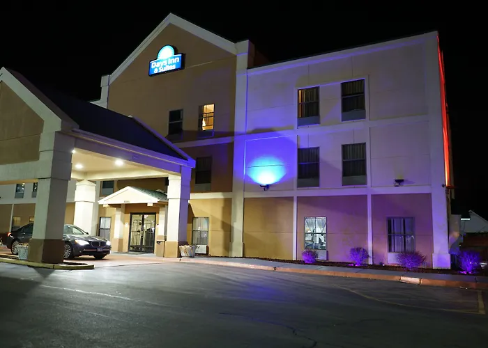 Halsted Inn And Suites Harvey - Chicago Southland