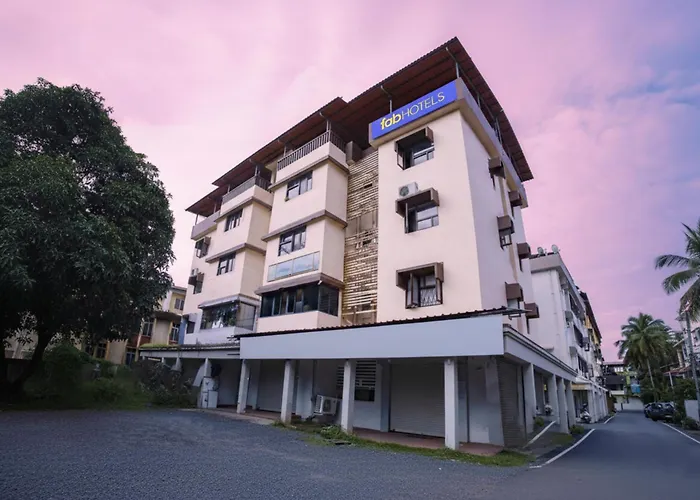 Fabhotel Comfort Stays - Nr Miramar Beach Panaji