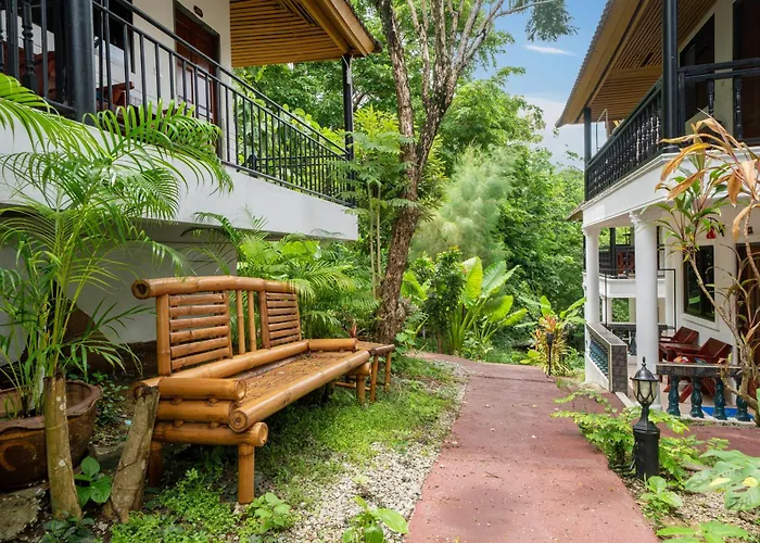 Oceanview Bungalows By Eat Karon