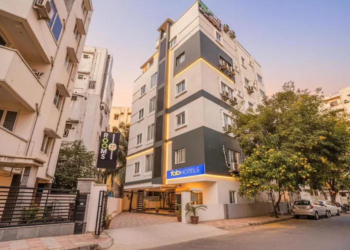 Fabhotel Rooms 27 - Nr Hitech City Hyderabad