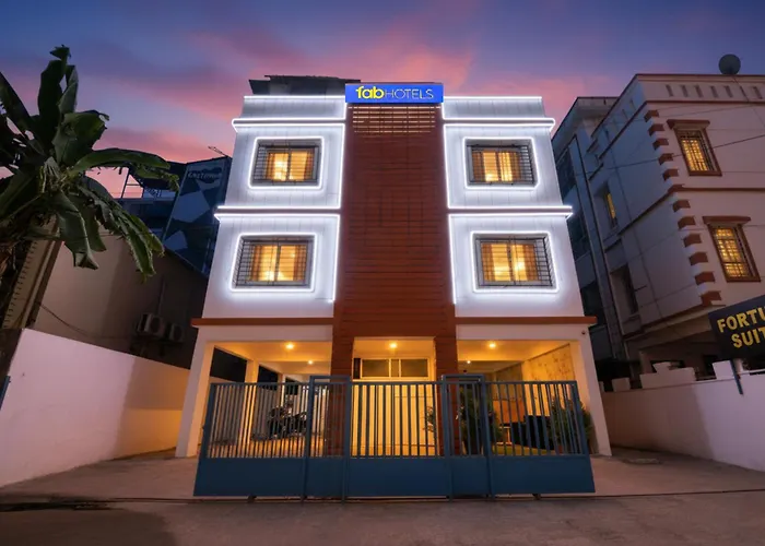 Fabhotel Fortune Suites - Nr Mannipal Hospital, Baner Pune