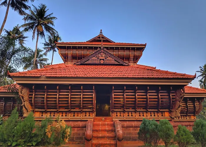 Neelambari Ecotoursm Hotel Thrissur
