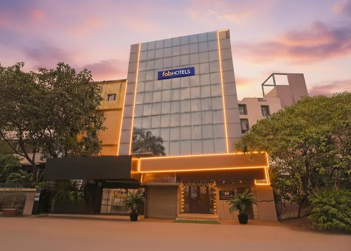 Hotel Gulshan International Kolkata