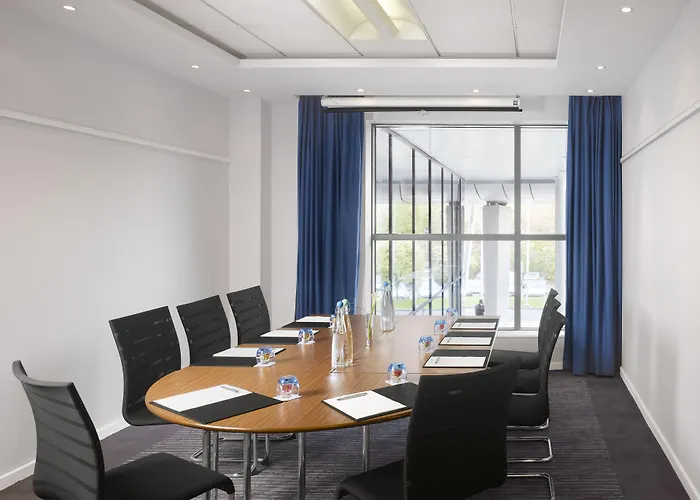 Radisson Blu Manchester Airport Hale 
