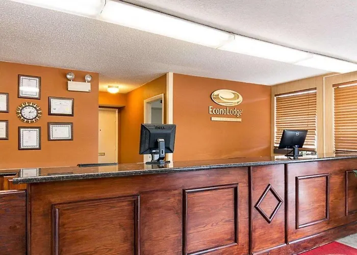 Econo Lodge Near Quantico Marine Base Dumfries