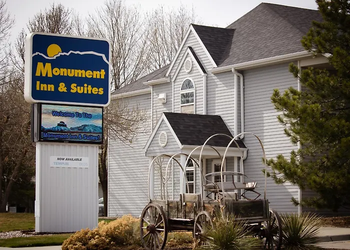 Monument Inn & Suites Gering
