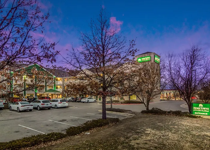 Hometowne Studios By Red Roof Denver - Airport/Aurora