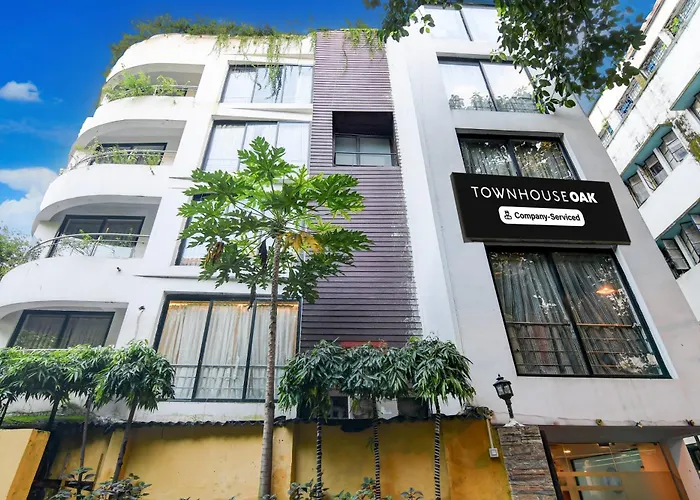 Super Townhouse Oak Ballygunge Formerly Hotel Lovelock Kolkata