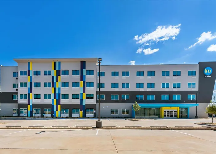 Tru By Hilton Pensacola I-10 North Davis Highway Hotel Ferry Pass