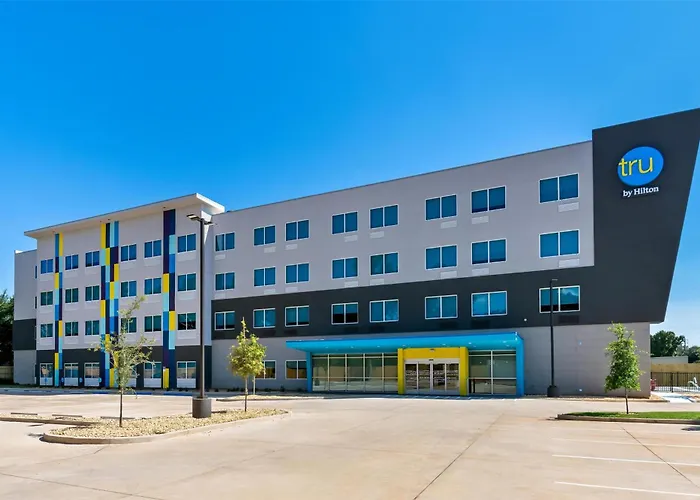 Tru By Hilton Pensacola I-10 North Davis Highway Hotel Ferry Pass
