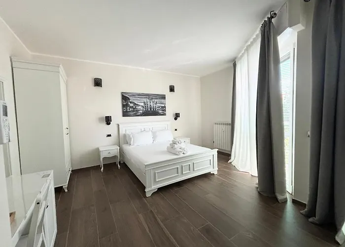 San Siro House Hotel Milánó