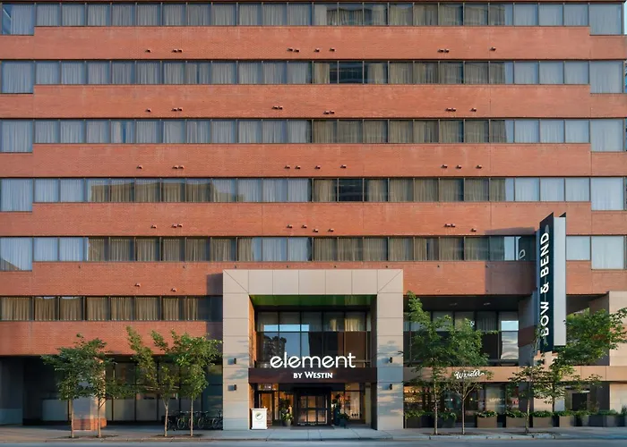 Element Calgary Downtown By Westin Hotel