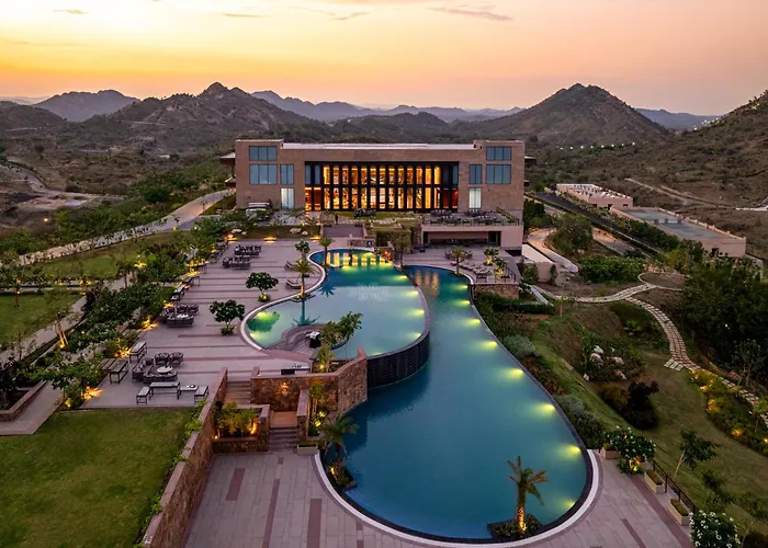 Holymont Udaipur Hotel