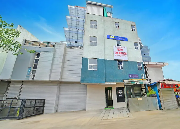Fabhotel Million Indore