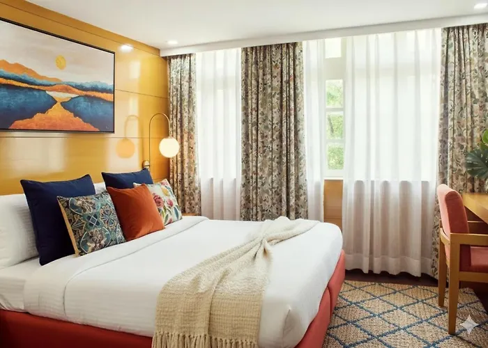 Hotels Daffodils Connaught Place New Delhi