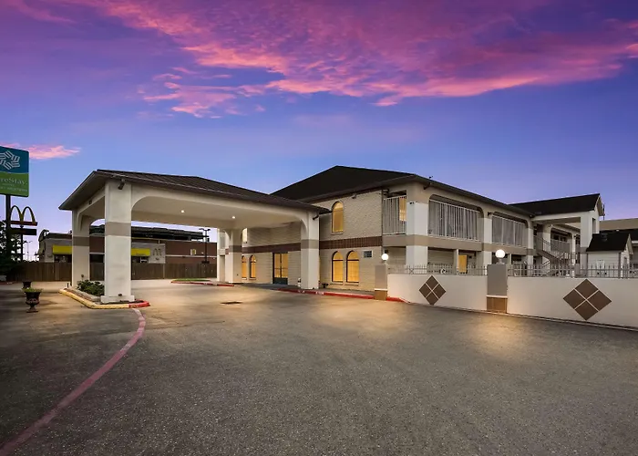 Surestay Hotel By Best Western Deer Park