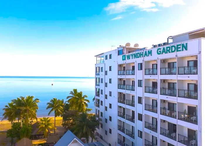 Wyndham Garden Wailoaloa Beach Fiji Nadi