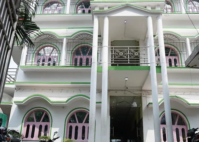 Hotel Aishwarya New Digha I Near Amrabati Park