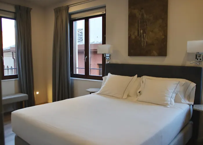 San Ginés Rooms Self Check-In Toledo