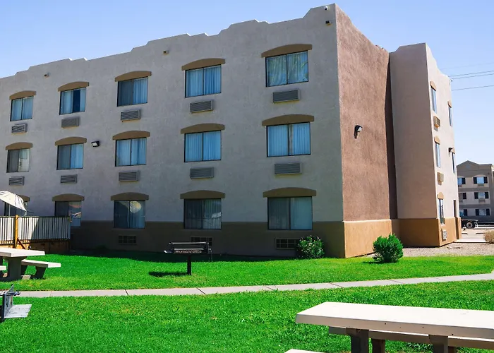 Hotel Super 8 By Wyndham Yuma