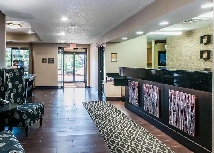 Comfort Inn Blue Ash North