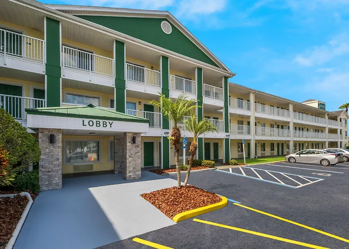 Hometowne Studios By Red Roof Orlando - Ucf Area Alafaya