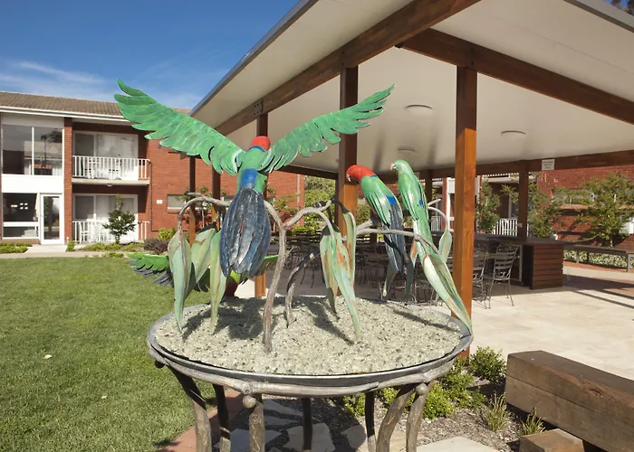 Forrest Hotel & Apartments Canberra