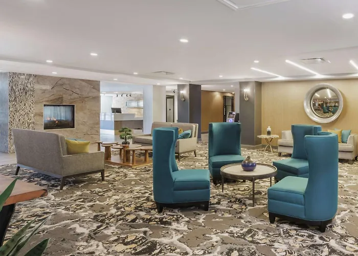 Hotel Trilogy Albany Airport, Tapestry Collection By Hilton Latham