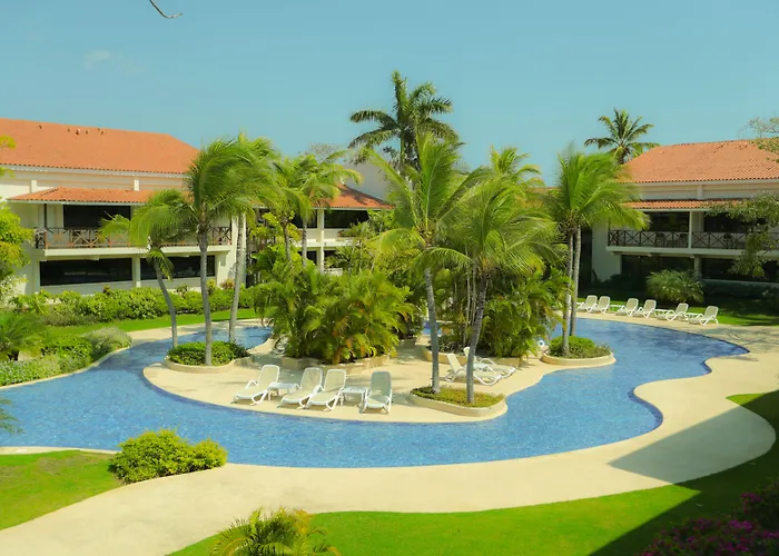 Coronado Luxury Club & Suites Playa Coronado