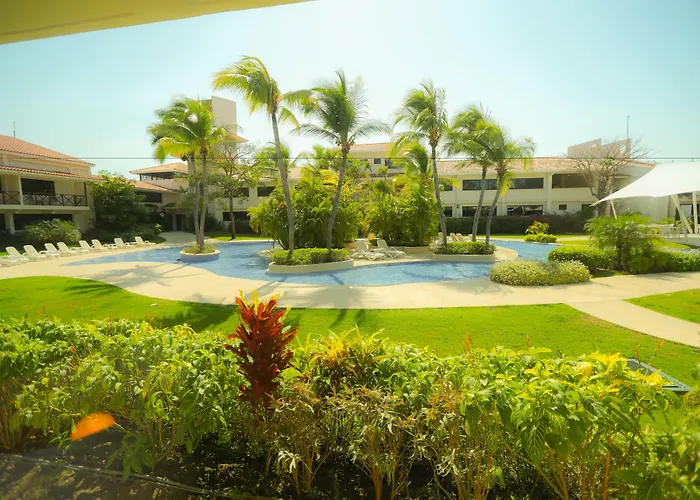 Coronado Luxury Club & Suites Playa Coronado