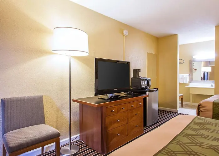 Amerivu Inn & Suites - Gilbertsville Calvert City