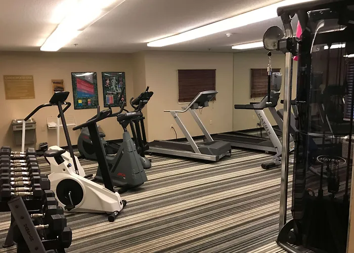 Sonesta Simply Suites Naperville Warrenville