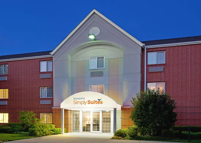 Sonesta Simply Suites Naperville Warrenville