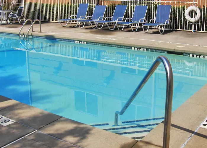 Extended Stay America Suites - Greensboro - Airport Friendship